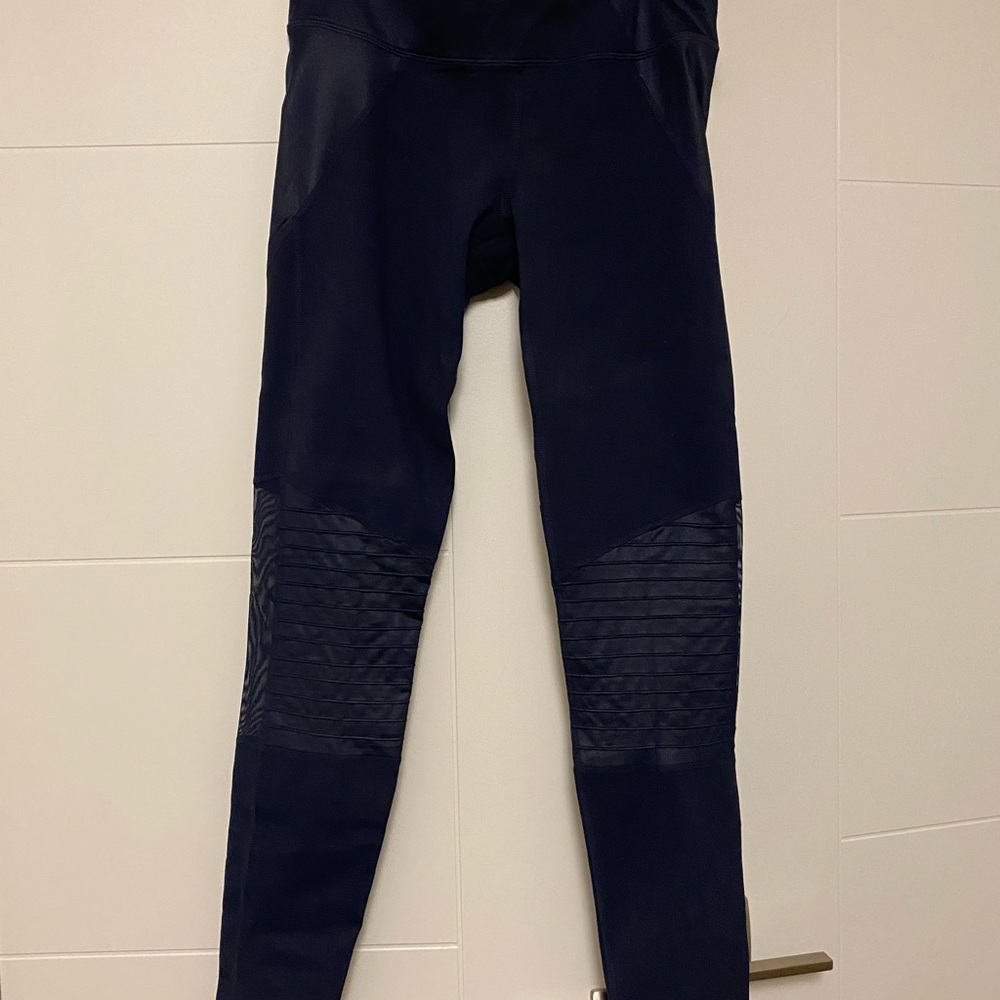 Brand new leggings
